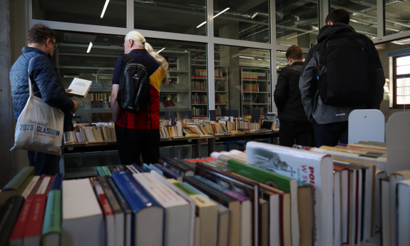 W Bibliotece PWT we Wrocławiu odbywa się Kiermasz Książek